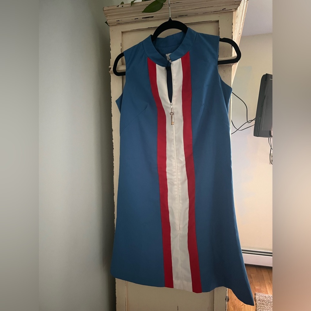 ORIGINAL - Vintage J. Appel circa 1960’s Red/White/Blue Sleeveless cotton dress